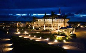Mahogany Bay Resort And Beach Club, Curio Collection